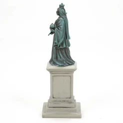 Department 56 Dickens Village Series|A Monument For Her Majesty